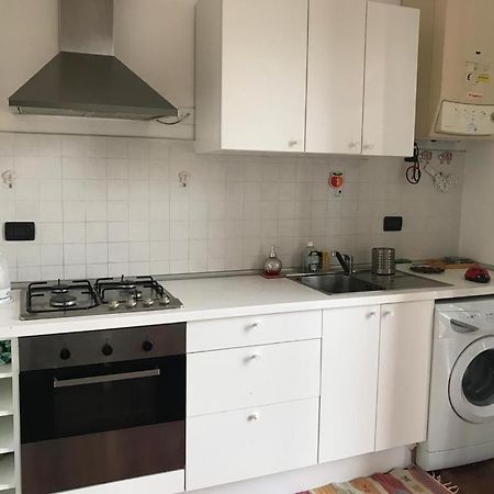 Salto Del Gatto In Centro Apartment ลาสเปเซีย ภายนอก รูปภาพ